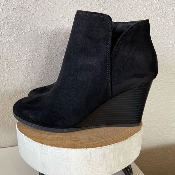Soda Black Zipper Booties Size 8.5 EUC - Picture 1 of 9
